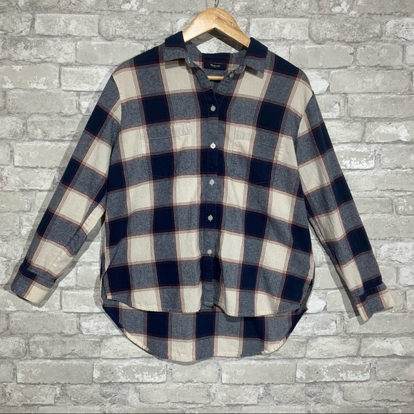 Madewell Tops - Madewell Women's Medium Plaid Button Up Shirt. 100% Cotton Flannel Shirt EUC
